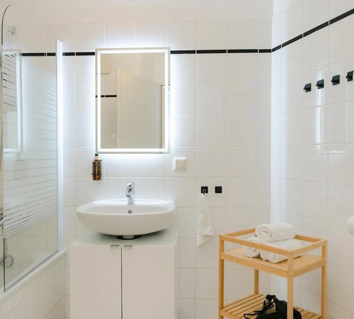 Cozy Corner Perfect For 4 To 6 Hip Area And Parking Apartment Vienna